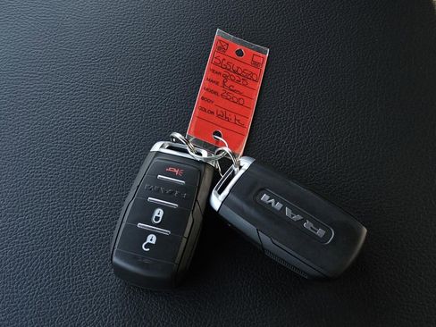 New 2025 RAM 2500 Tradesman image 27