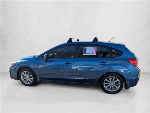 Used 2014 Subaru Impreza 2.0i Premium image 8