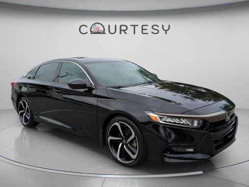 Certified 2020 Honda Accord Sport image 9