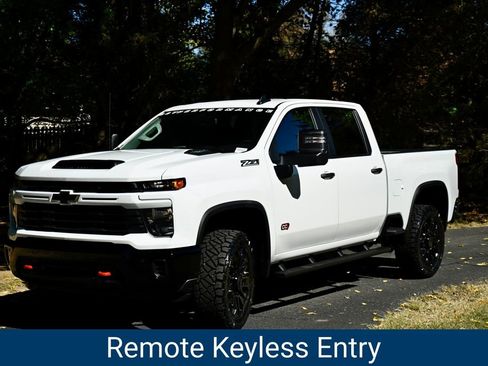 New 2026 Chevrolet Silverado 2500 Custom w/ Custom Value Package image 5