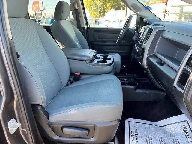 Used 2016 RAM 2500 Tradesman w/ Popular Equipment Group AWD/4WD image 12