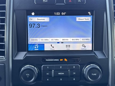 Used 2019 Ford F150 XLT image 16