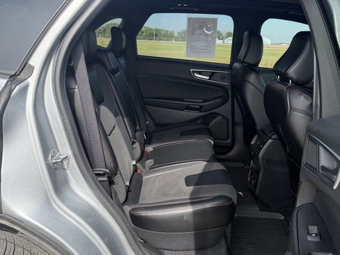 Used 2024 Ford Edge ST w/ Equipment Group 401A AWD/4WD image 24