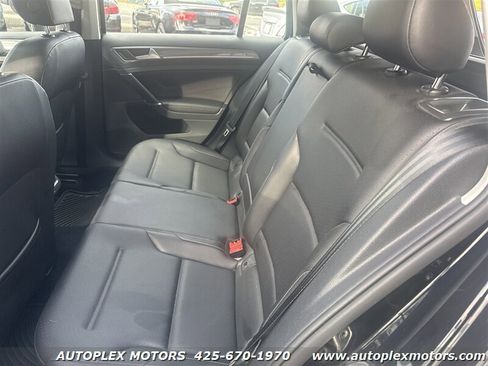 Used 2017 Volkswagen Golf Alltrack SE image 13
