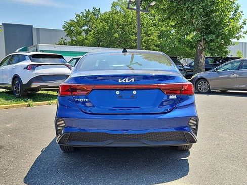 Certified 2024 Kia Forte LXS w/ LXS Technology Package FWD image 5