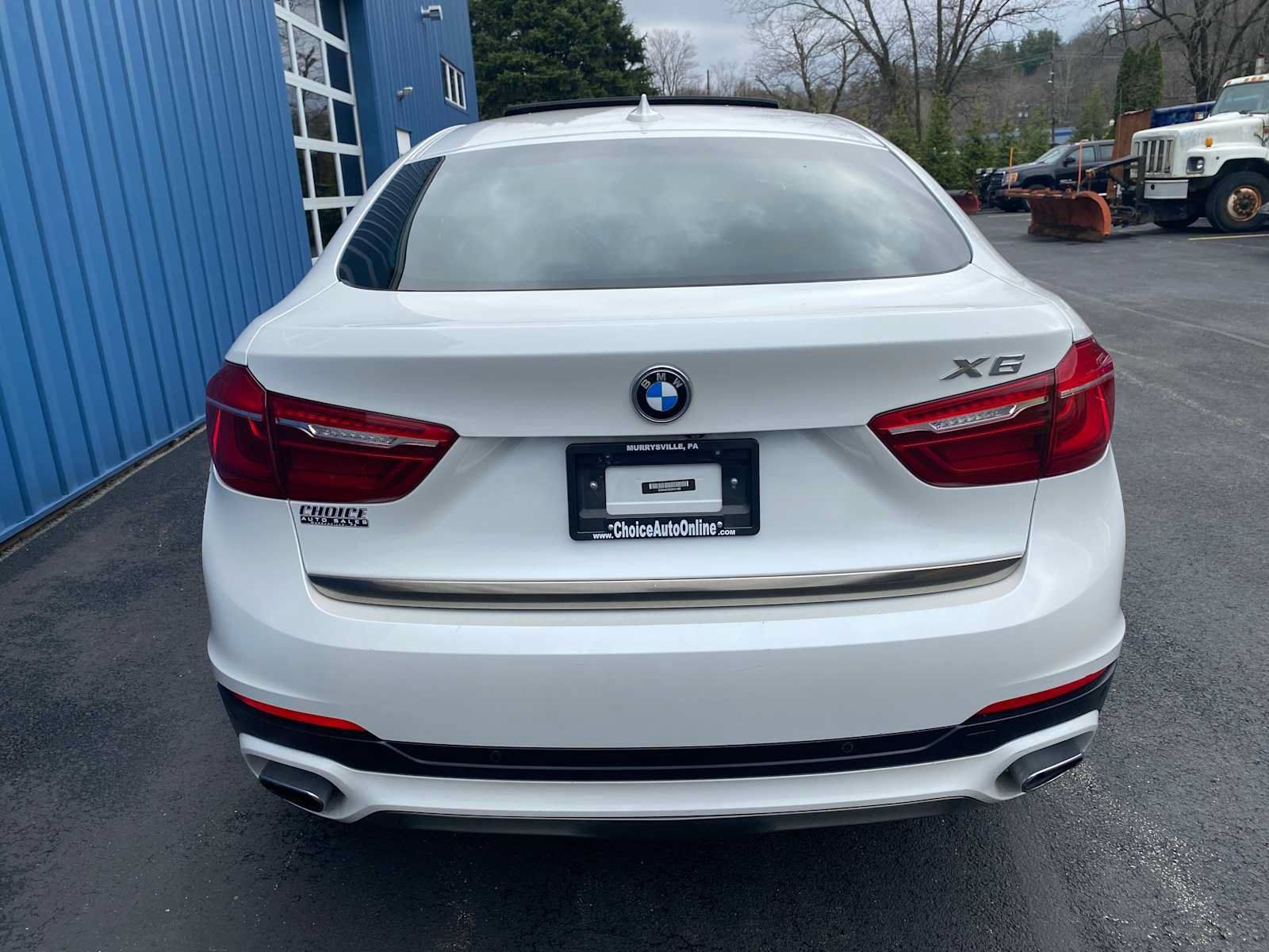 Used 2018 BMW X6 M50i AWD/4WD image 11