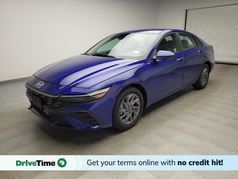 Used 2024 Hyundai Elantra SEL FWD image 1