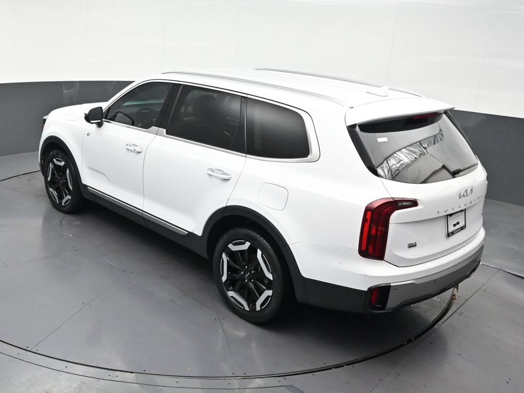Used 2023 Kia Telluride S AWD/4WD image 17