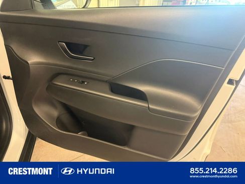 Used 2024 Hyundai Kona SEL AWD/4WD image 29