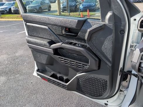 Used 2025 Toyota Tacoma SR5 image 23