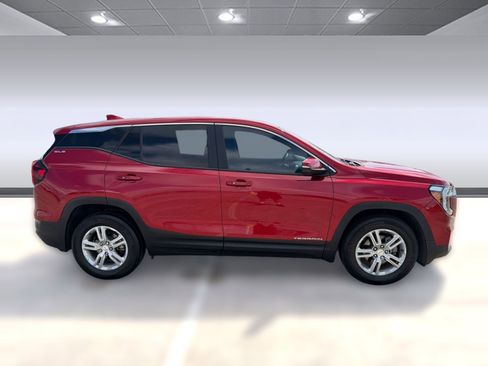 Certified 2023 GMC Terrain SLE image 7