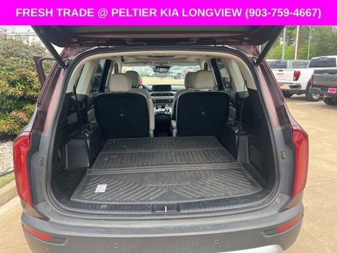 Used 2020 Kia Telluride EX w/ EX Premium Package image 10