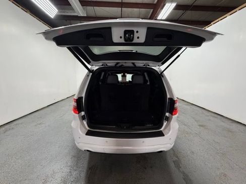Used 2019 Dodge Durango R/T AWD/4WD image 9