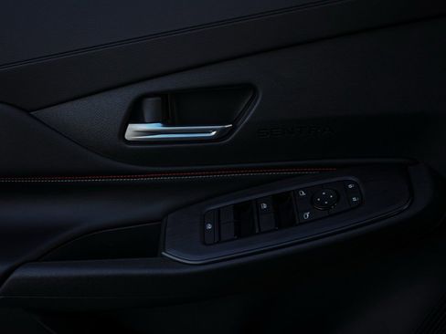 New 2026 Nissan Sentra SR image 23