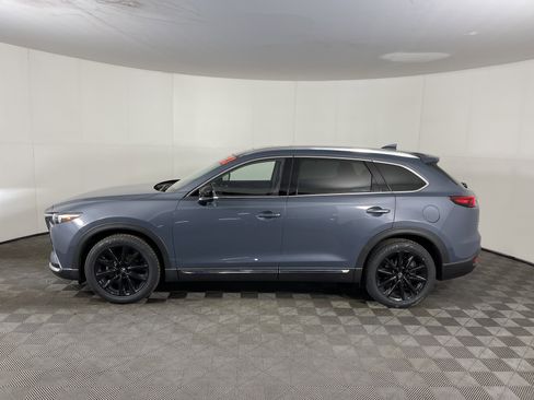 Used 2023 MAZDA CX-9 Carbon Edition image 3