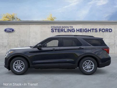 New 2026 Ford Explorer Active image 3