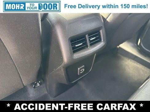 Used 2022 Chevrolet Equinox LT image 31