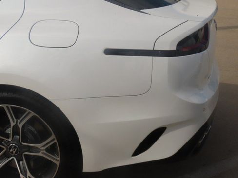 Used 2019 Kia Stinger GT RWD image 12
