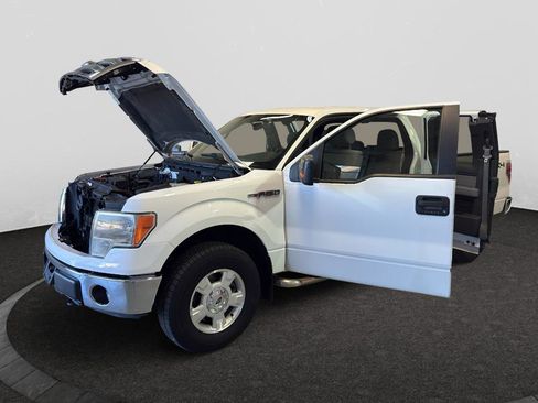 Used 2014 Ford F150 XLT w/ Equipment Group 301A Mid image 10