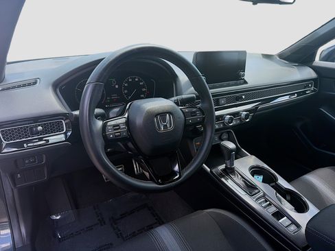 Certified 2025 Honda Civic Sport image 9