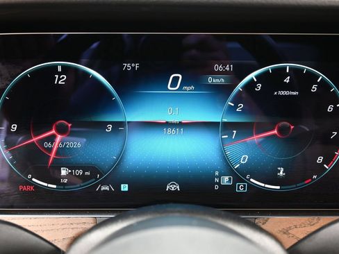 Used 2023 Mercedes-Benz E 350 4MATIC Sedan image 21