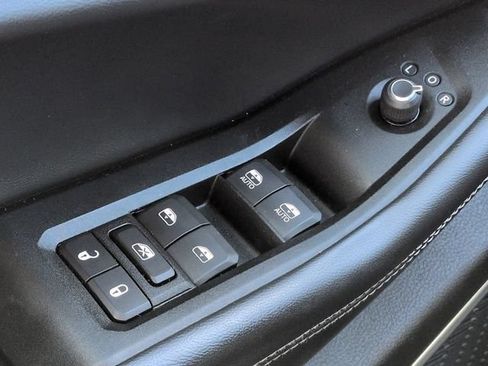 Certified 2021 Jeep Grand Cherokee L Limited AWD/4WD image 27