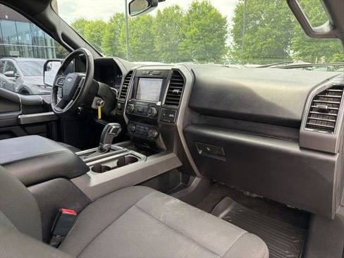 Used 2019 Ford F150 XLT w/ Equipment Group 302A Luxury AWD/4WD image 30
