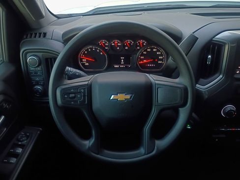 Used 2024 Chevrolet Silverado 1500 Custom image 21