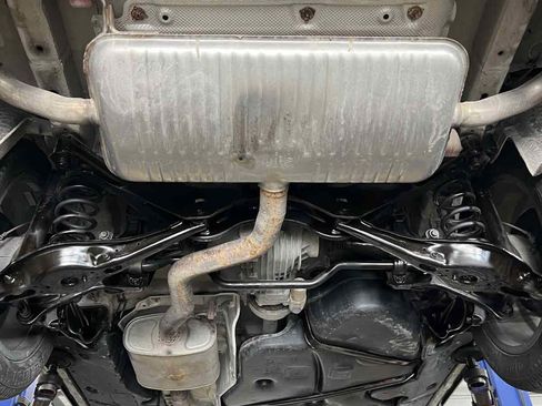 Used 2018 Volkswagen Atlas SE w/ R-Line Package image 29