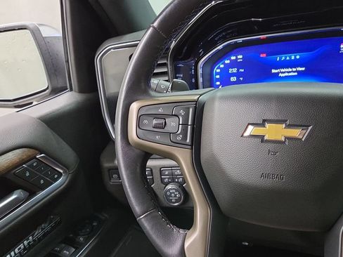 Used 2023 Chevrolet Silverado 1500 High Country w/ Technology Package AWD/4WD image 18