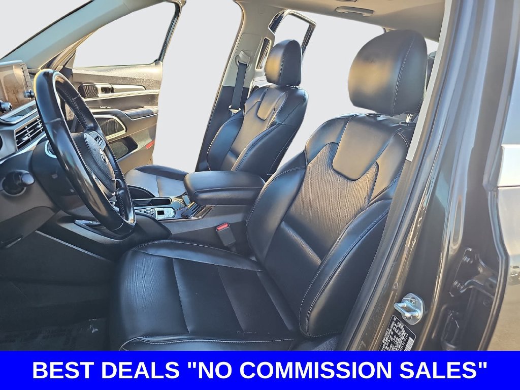 Used 2020 Kia Telluride S w/ S 8 Passenger Seating Package AWD/4WD image 15