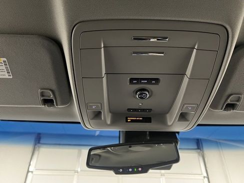 Used 2020 GMC Yukon XL Denali image 45