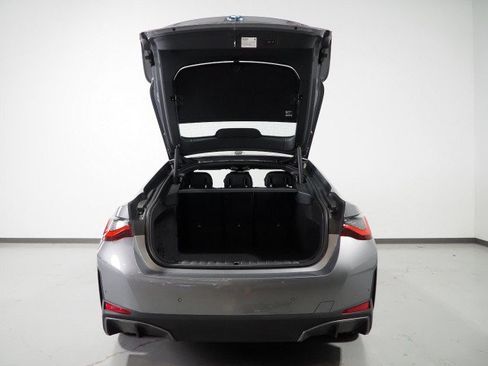 Used 2023 BMW i4 eDrive40 RWD image 49