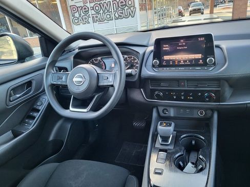 Used 2024 Nissan Rogue S image 14