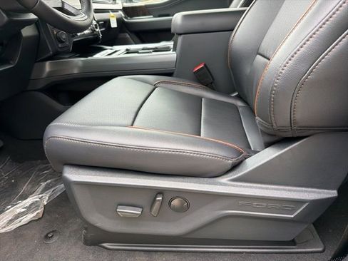 New 2025 Ford F350 Lariat w/ Lariat Ultimate Package AWD/4WD image 17