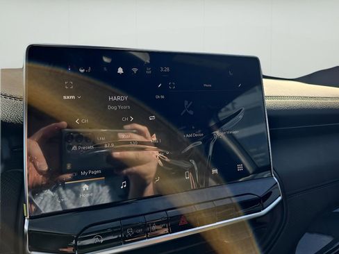 New 2026 Jeep Compass Latitude AWD/4WD image 18