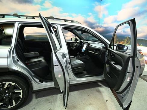 Certified 2025 Subaru Forester Limited image 48