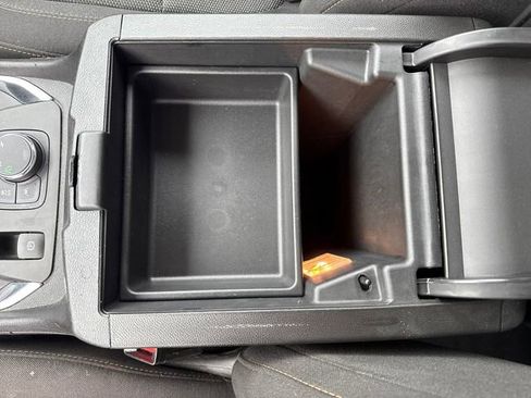 Certified 2021 Chevrolet Traverse LS image 24