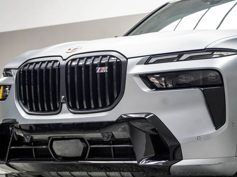 Used 2023 BMW X7 M60i w/ Executive Package AWD/4WD image 2