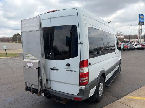 Used 2011 Mercedes-Benz Sprinter 2500 image 6