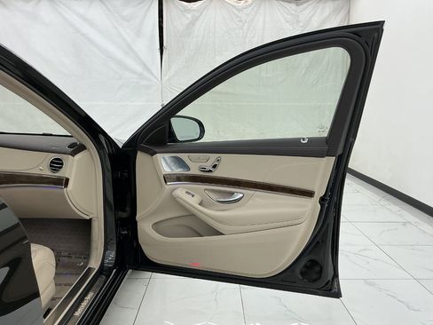 Used 2015 Mercedes-Benz S 550 4MATIC Sedan image 19