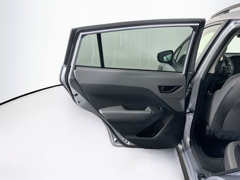 Used 2025 Subaru Crosstrek 2.0i Premium image 27