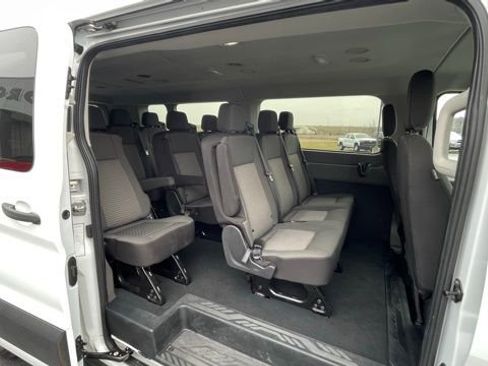 Used 2023 Ford Transit 350 XLT RWD image 8