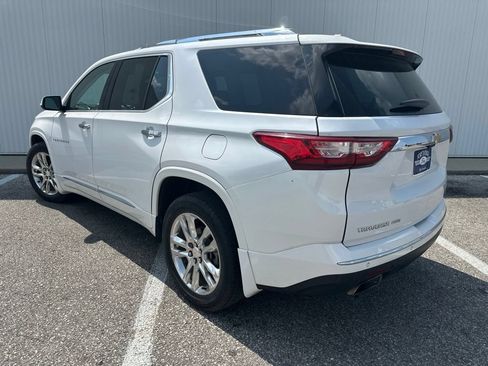 Used 2018 Chevrolet Traverse High Country AWD/4WD image 5