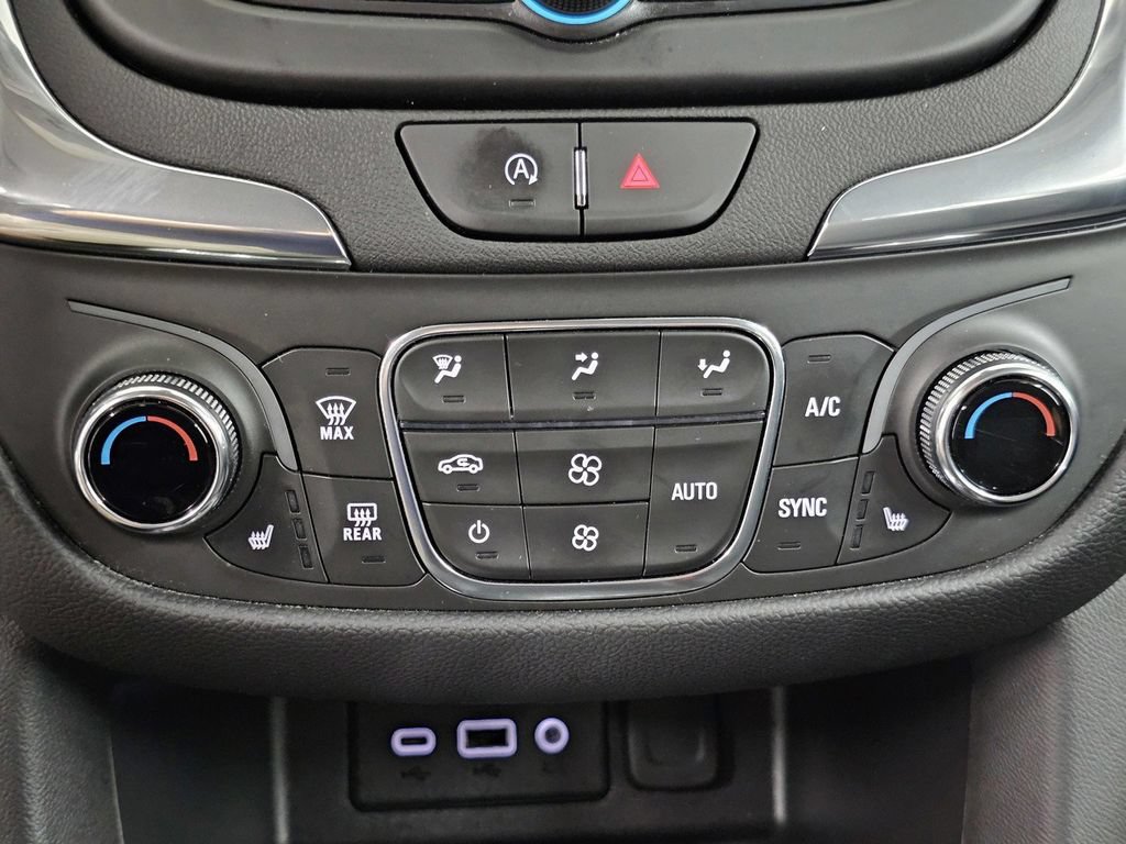 Used 2024 Chevrolet Equinox LT w/ LPO, Floor Liner Package AWD/4WD image 19
