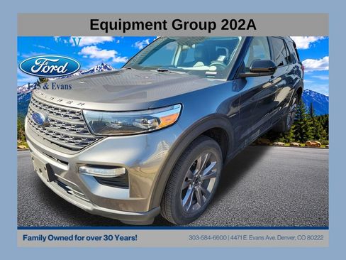 Certified 2023 Ford Explorer XLT w/ Equipment Group 202A AWD/4WD image 1
