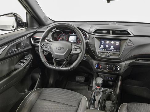 Used 2023 Chevrolet TrailBlazer RS FWD image 31