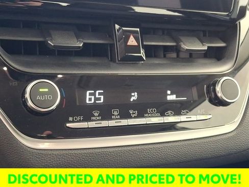Used 2024 Toyota Corolla LE image 18