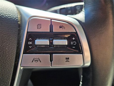 Used 2023 Kia Telluride EX w/ EX Captain's Chair Package image 24