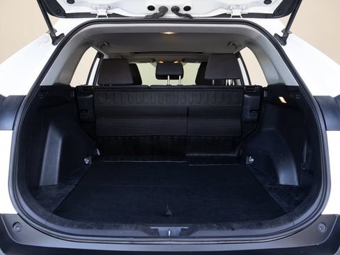 Used 2019 Toyota RAV4 XLE w/ Carpet Mat Package AWD/4WD image 14